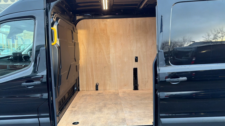 Ford Transit 350 L3 Diesel Fwd 2.0 EcoBlue 165ps H2 Limited Van [Nav]